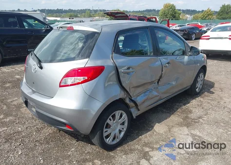 2012 Mazda Mazda2 Sport из США, поврежденный, VIN JM1DE1KZ4C0146409